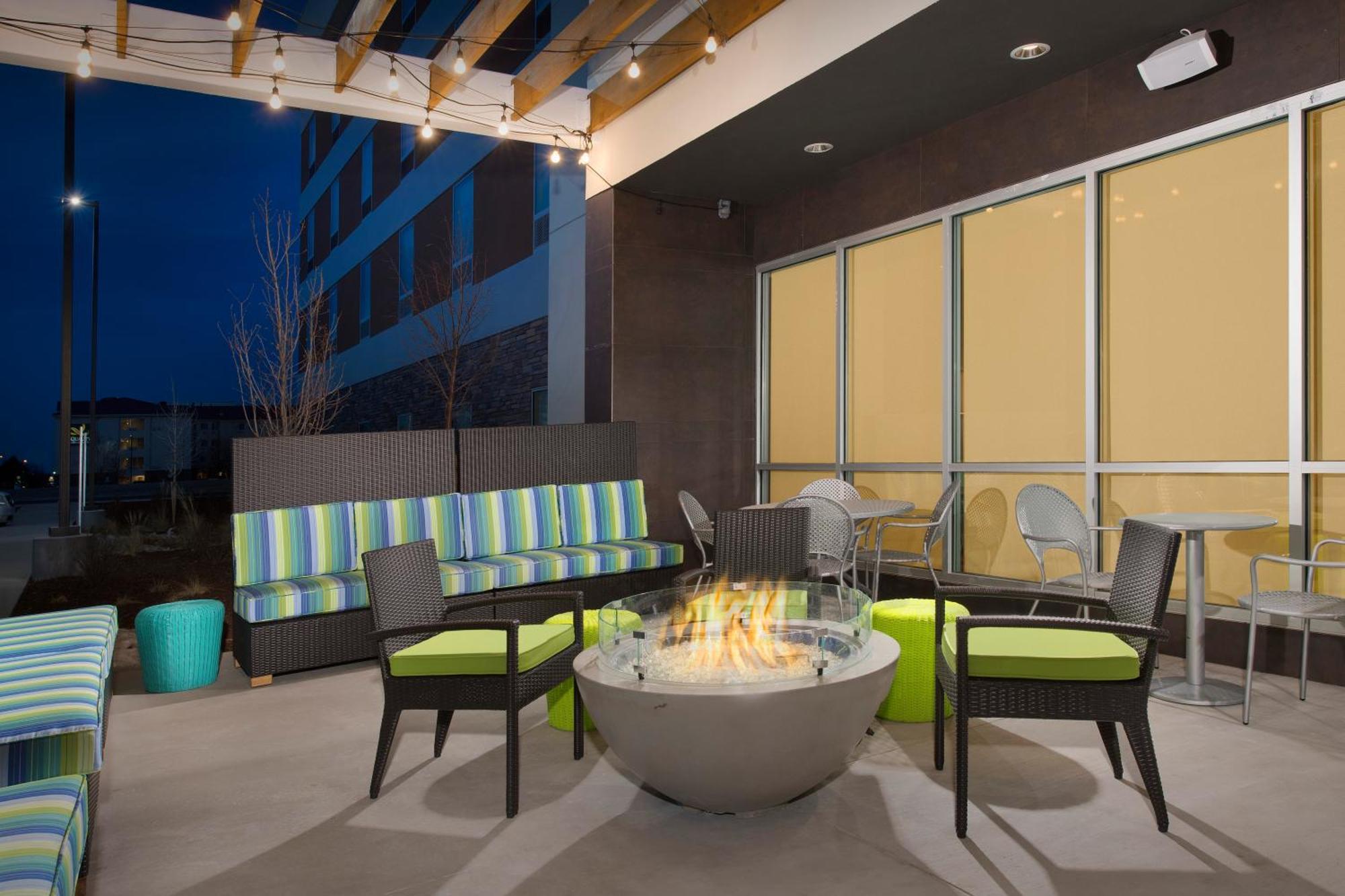 Home2 Suites By Hilton Denver International Airport Kültér fotó